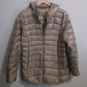 UNI QLO BRONW/GOLD JACKET SIZE M